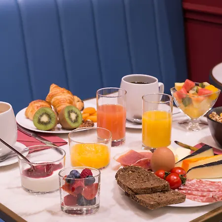 Nicolo - Tour Eiffel 3* パリ