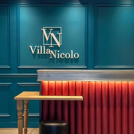 Nicolo - Tour Eiffel パリ