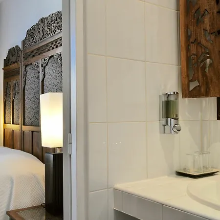Nicolo - Tour Eiffel Hotel