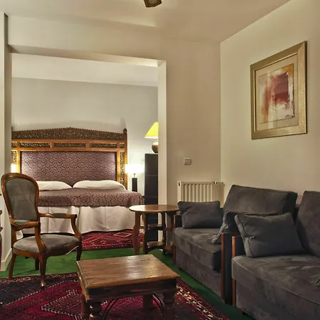 Hotell Nicolo - Tour Eiffel Paris