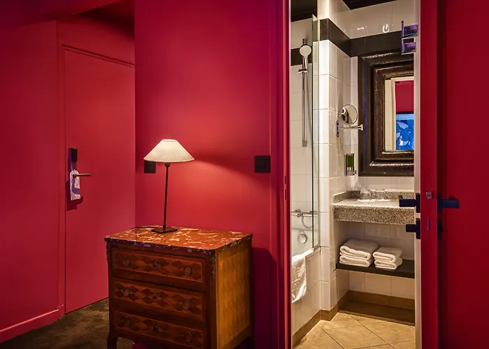 Nicolo - Tour Eiffel 호텔 3*