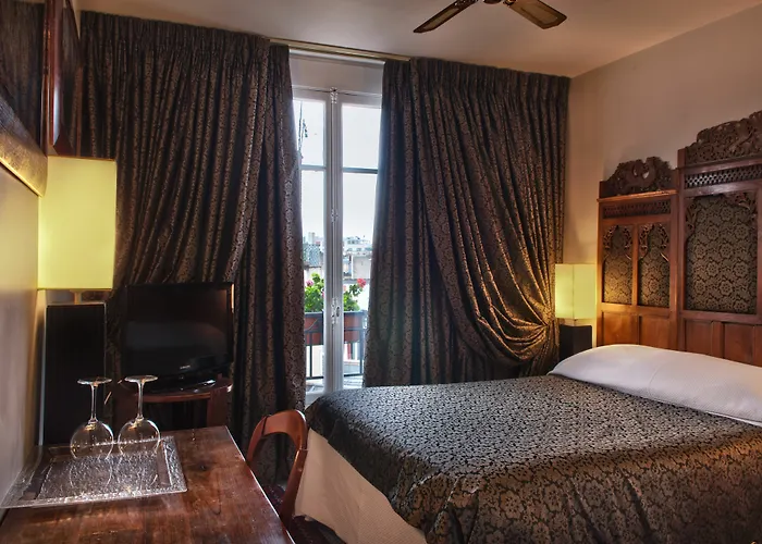 호텔 Nicolo - Tour Eiffel 3*