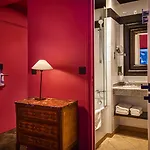 Nicolo - Tour Eiffel Hotel 3*