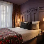 Nicolo - Tour Eiffel Hotel