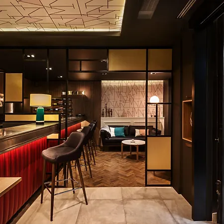 Nicolo - Tour Eiffel Hotel Parijs